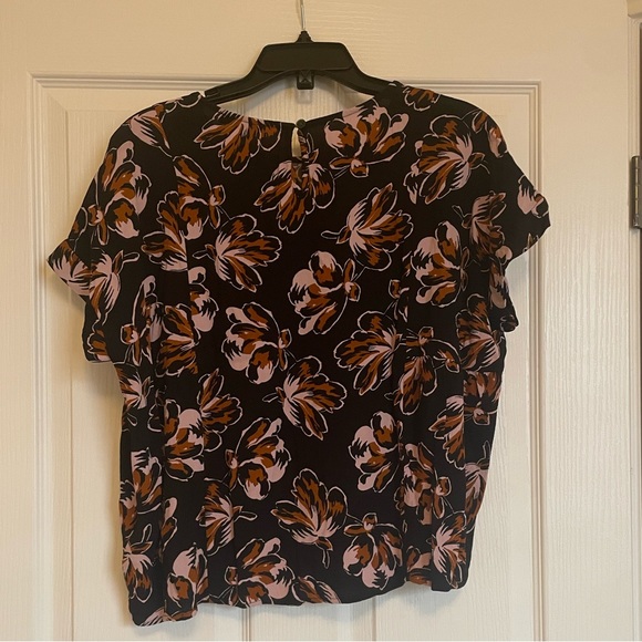 MADEWELL Cuffed Sleeve Shirred Top in Duskblossom - Picture 8 of 9